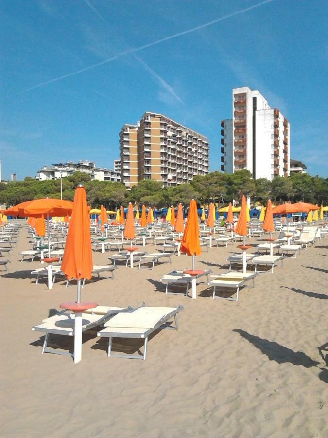 Cristallo Residence Lignano Sabbiadoro Eksteriør bilde